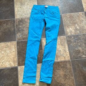 Women’s size 25 jeans
